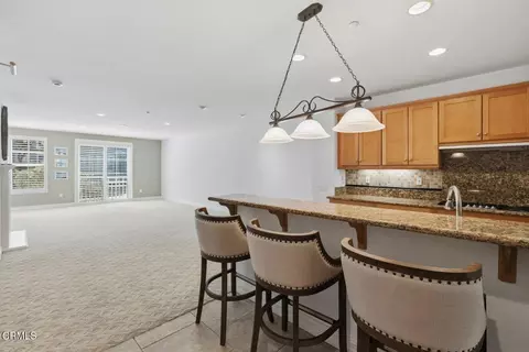 Living - 1423 Windshore Way, Oxnard, CA 93035 photo 1 of 5