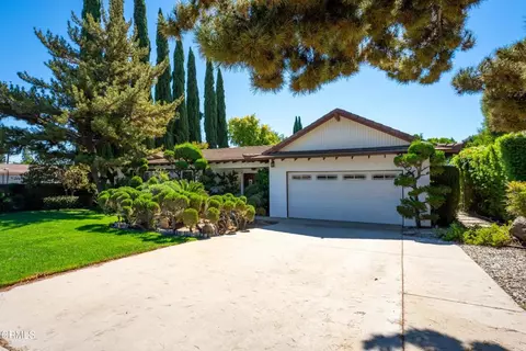 17518 Index St, Granada Hills, CA 91344