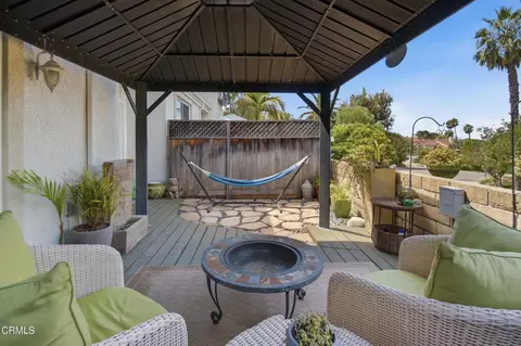 714 Seneca St, Ventura, CA 93001