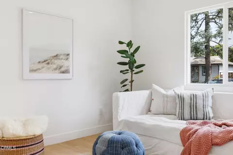 Bedroom - 909 Grandview Ave, Ojai, CA 93023 photo 5 of 5