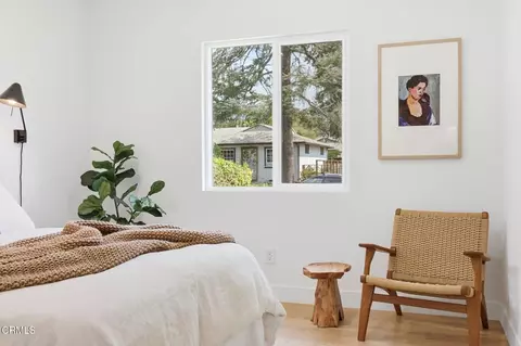 Bedroom - 909 Grandview Ave, Ojai, CA 93023 photo 3 of 5