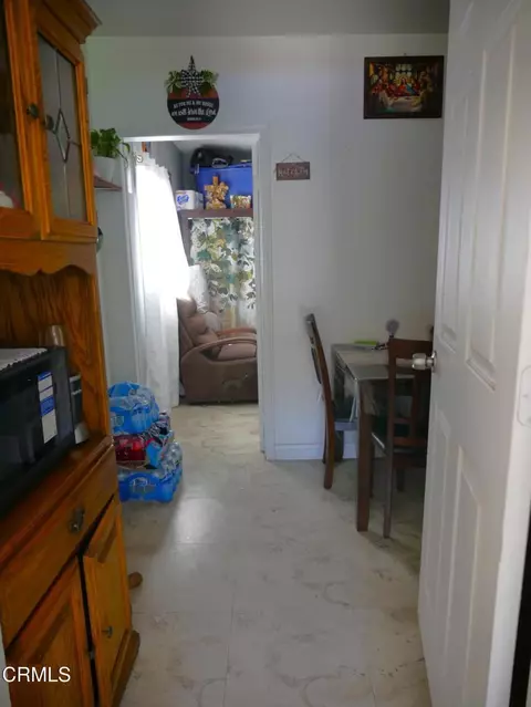 Entry Way - 4912 Bradfield Pl, Oxnard, CA 93033 photo 2 of 2