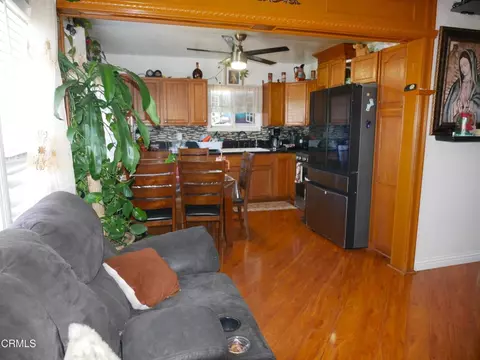 Kitchen - 4912 Bradfield Pl, Oxnard, CA 93033 photo 1 of 8