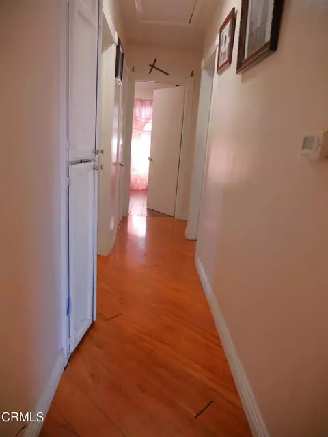 Entry Way - 4912 Bradfield Pl, Oxnard, CA 93033 photo 1 of 2