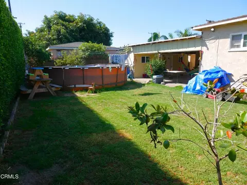 Exterior - 4912 Bradfield Pl, Oxnard, CA 93033 photo 2 of 5