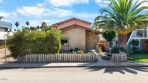 Exterior - 4910 Oceanaire St, Oxnard, CA 93035 photo 2 of 8