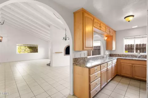 Kitchen - 4910 Oceanaire St, Oxnard, CA 93035 photo 1 of 3
