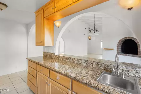 Kitchen - 4910 Oceanaire St, Oxnard, CA 93035 photo 3 of 3