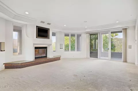 Living - Undisclosed, Oak View, CA 93022 photo 6 of 6
