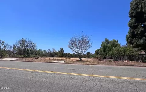 637 Valley Vista Dr, Camarillo, CA 93010 photo 3
