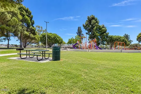 Exterior - 723 Nandina Pl, Oxnard, CA 93036 photo 9 of 9