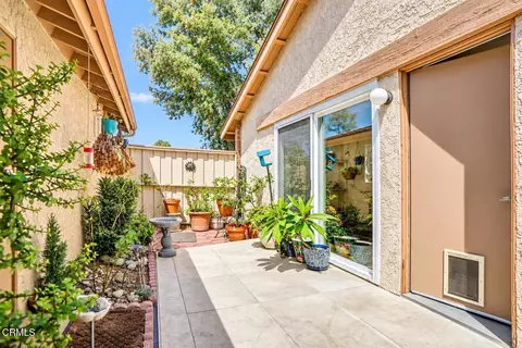 Exterior - 723 Nandina Pl, Oxnard, CA 93036 photo 2 of 9