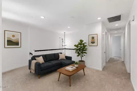 Entry Way - 1600 Mulligan St, Oxnard, CA 93036 photo 6 of 7