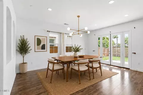Dining - 1600 Mulligan St, Oxnard, CA 93036 photo 1 of 2