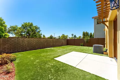 Exterior - 1600 Mulligan St, Oxnard, CA 93036 photo 4 of 15