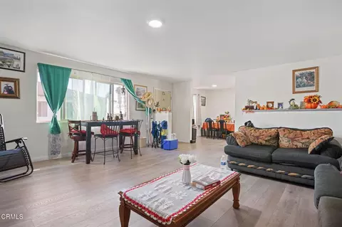 Living - 4811 Petit Dr, Oxnard, CA 93033 photo 4 of 4