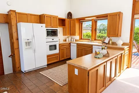 Kitchen - 6860 Worth Way, Camarillo, CA 93012 photo 1 of 1