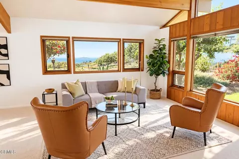 Living - 6860 Worth Way, Camarillo, CA 93012 photo 1 of 4