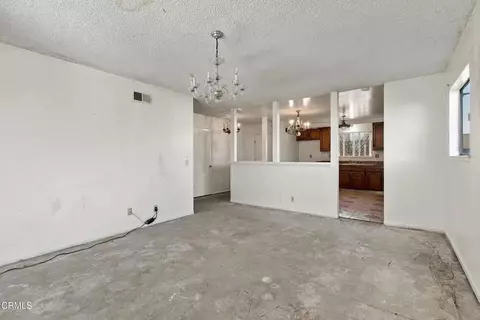 Living - 1819 La Puerta Ave, Oxnard, CA 93030 photo 1 of 2