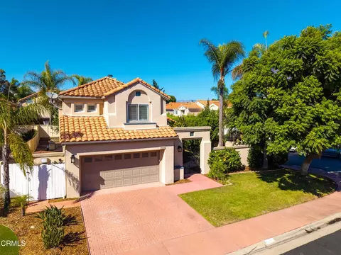 7805 Redondo St, Ventura, CA 93004