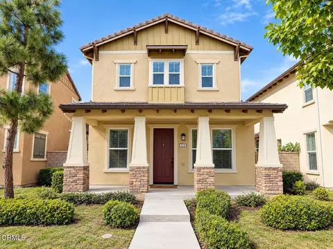219 Stage Trail Rd, Camarillo, CA 93010