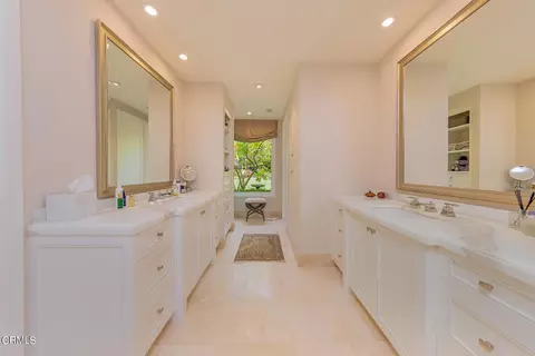 Bath - 708 Cuyama Rd, Ojai, CA 93023 photo 2 of 5