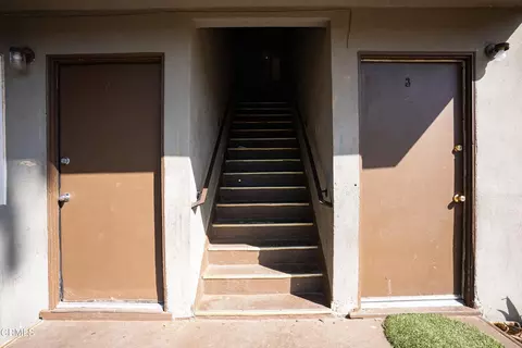 Entry Way - 5361 Perkins Rd, Oxnard, CA 93033 photo 1 of 1