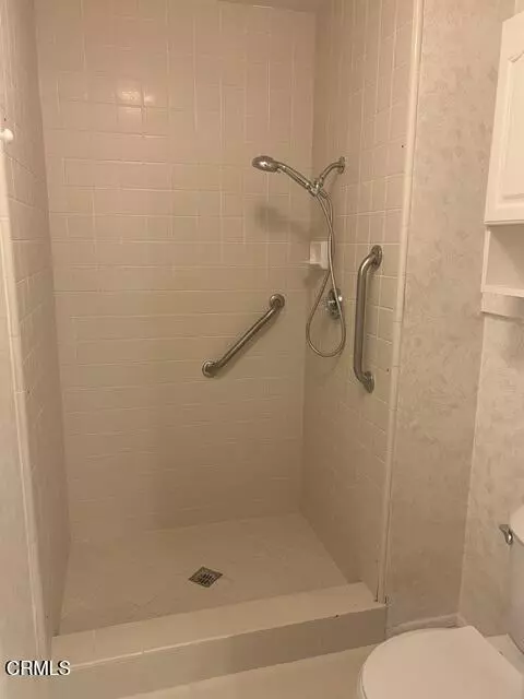 Bath - 5177 Creekside Rd, Camarillo, CA 93012 photo 3 of 3