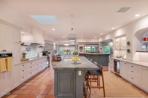 Kitchen - 11020 Rodeo Dr, Oak View, CA 93022 photo 1 of 5