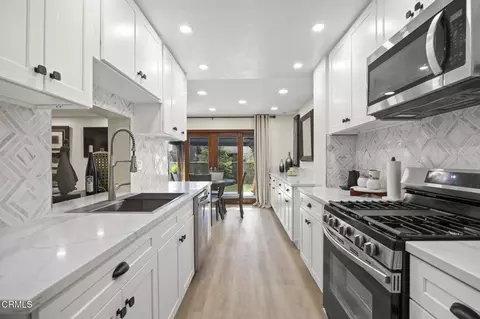 Kitchen - 1262 Gina Dr, Oxnard, CA 93030 photo 2 of 3