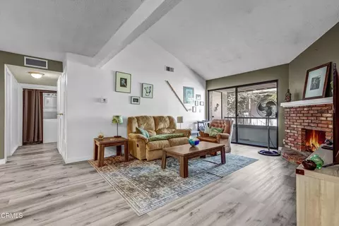 15511 Sherman Way #32, Van Nuys, CA 91406