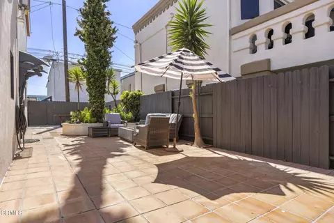 Exterior - 256 Melrose Dr, Oxnard, CA 93035 photo 15 of 16