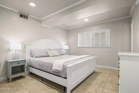 Bedroom - 256 Melrose Dr, Oxnard, CA 93035 photo 4 of 5