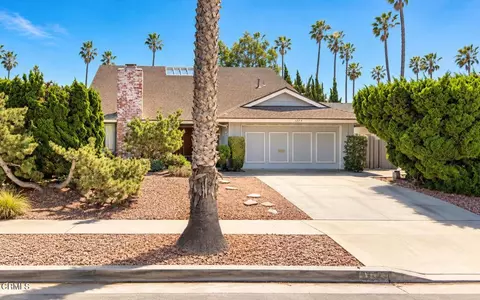 1274 Beachmont St, Ventura, CA 93001