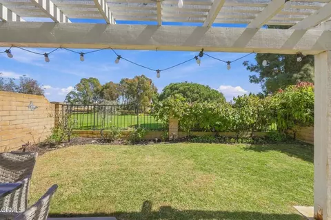 Exterior - 2238 Bermuda Dunes Pl, Oxnard, CA 93036 photo 6 of 14