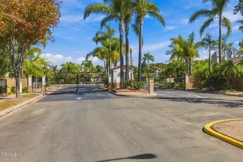 Other - 2238 Bermuda Dunes Pl, Oxnard, CA 93036 photo 2 of 23