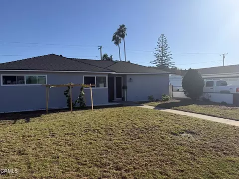 722 W Robert Ave, Oxnard, CA 93030 photo 2