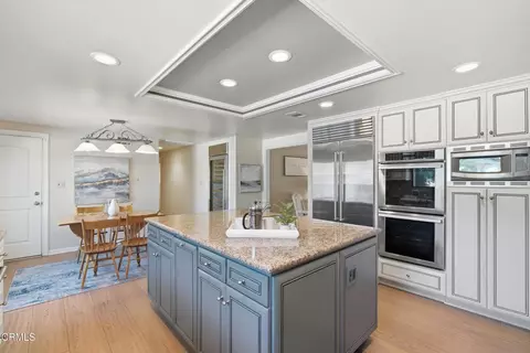 Kitchen - 249 Valley Vista Dr, Camarillo, CA 93010 photo 1 of 3