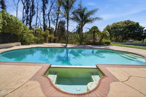 Exterior - 249 Valley Vista Dr, Camarillo, CA 93010 photo 4 of 8