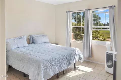 Bedroom - 2725 Smokey Mountain Dr, Oxnard, CA 93036 photo 4 of 5