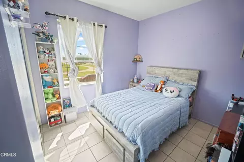 Bedroom - 2725 Smokey Mountain Dr, Oxnard, CA 93036 photo 1 of 5