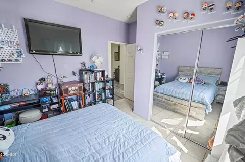 Bedroom - 2725 Smokey Mountain Dr, Oxnard, CA 93036 photo 2 of 5