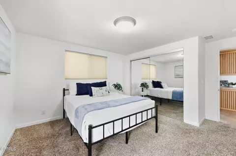 Bedroom - 4029 Sunset Ln, Oxnard, CA 93035 photo 4 of 8
