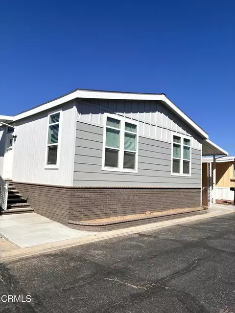 117 Arrowhead Cir #235, Oxnard, CA 93033 photo 2