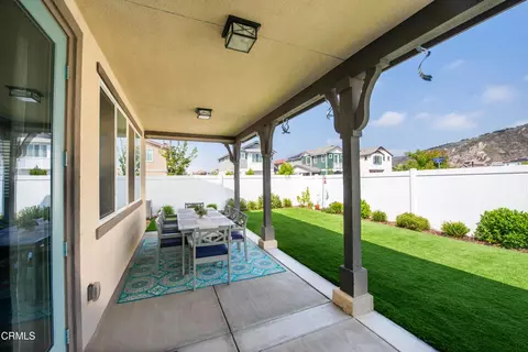 Exterior - 385 Azalea St, Fillmore, CA 93015 photo 7 of 12