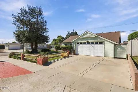 Exterior - 3899 Maple St, Ventura, CA 93003 photo 3 of 12