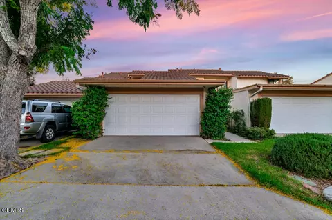 292 San Vincente Cir, Newbury Park, CA 91320