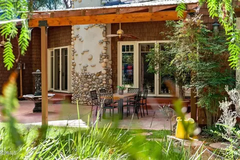 Exterior - 402 S Montgomery St, Ojai, CA 93023 photo 5 of 15