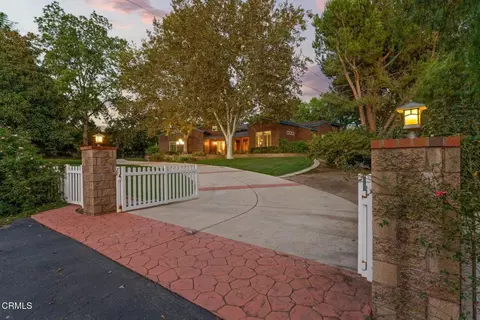 Exterior - 402 S Montgomery St, Ojai, CA 93023 photo 15 of 15
