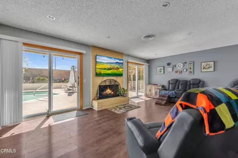 Living - 2068 Spice St, Lancaster, CA 93536 photo 3 of 4